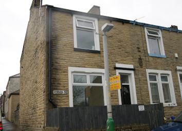 End terrace house For Sale in 