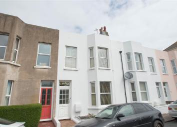 Terraced house For Sale in Eastbourne