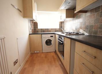 Flat To Rent in Croydon