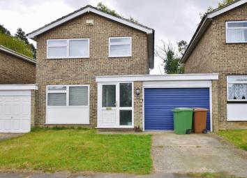 Detached house For Sale in Tunbridge Wells