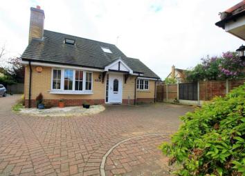 Detached house To Rent in Colchester