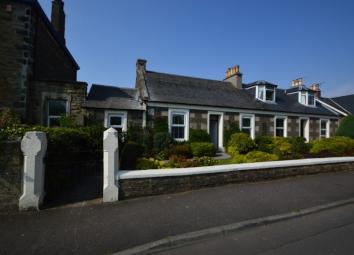 Semi-detached house For Sale in Irvine