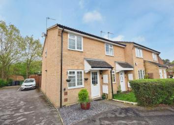 End terrace house For Sale in Basingstoke