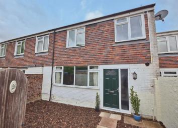 Terraced house For Sale in Basingstoke