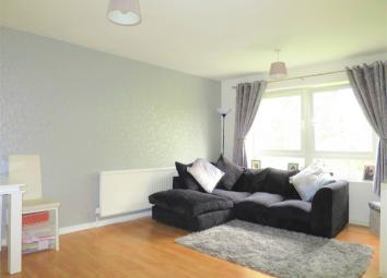 Flat For Sale in Enfield