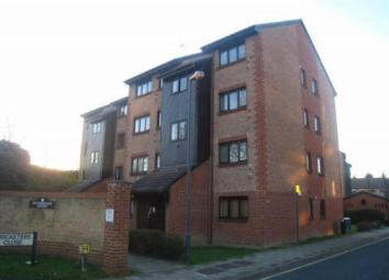 Flat To Rent in Erith
