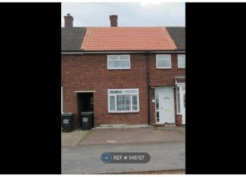 Semi-detached house To Rent in Watford