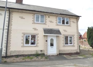 Semi-detached house To Rent in Pontefract