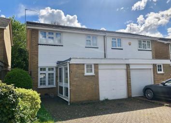 Semi-detached house For Sale in Bexley
