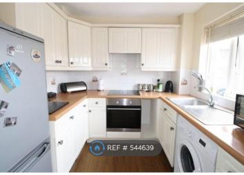 Flat To Rent in Purfleet