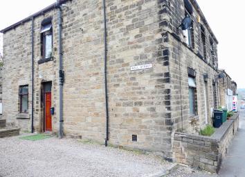 Terraced house For Sale in Liversedge