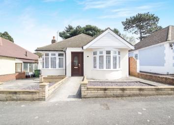 Bungalow For Sale in London