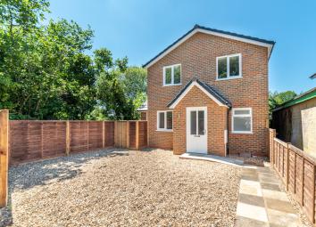 Detached house For Sale in Stevenage