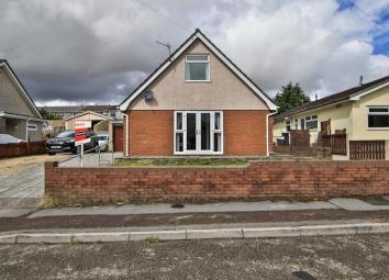 Detached bungalow For Sale in Ebbw Vale
