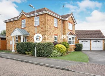 Detached house For Sale in Sittingbourne