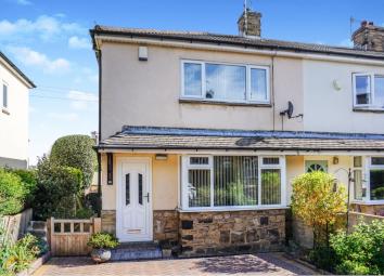 End terrace house For Sale in Pudsey