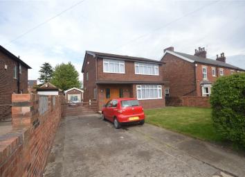 Detached house To Rent in Wakefield