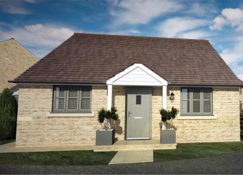 Detached bungalow For Sale in Swindon