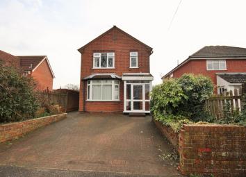 Detached house For Sale in Colchester