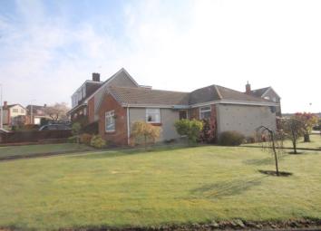 Detached bungalow For Sale in Kirkcaldy