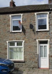 Terraced house For Sale in Mountain Ash