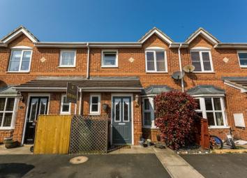 Terraced house For Sale in Ossett