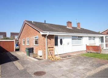 Bungalow For Sale in Weston-super-Mare