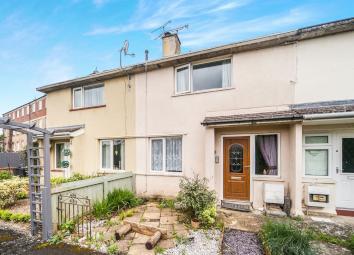 Terraced house For Sale in Crewkerne