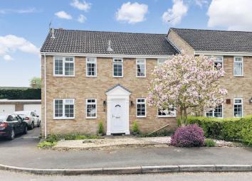 Semi-detached house For Sale in Frome