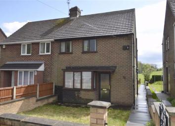 Semi-detached house For Sale in Alfreton