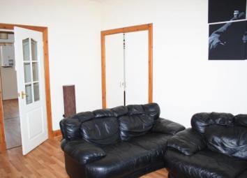Flat To Rent in Motherwell