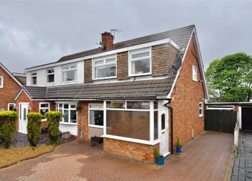 Semi-detached house For Sale in Dukinfield