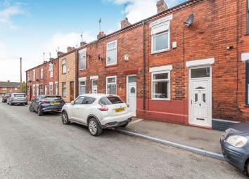 Terraced house To Rent in Widnes