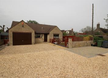 Bungalow For Sale in Chippenham