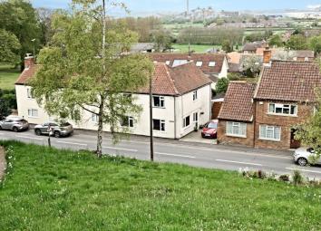 Semi-detached house For Sale in Barton-upon-Humber