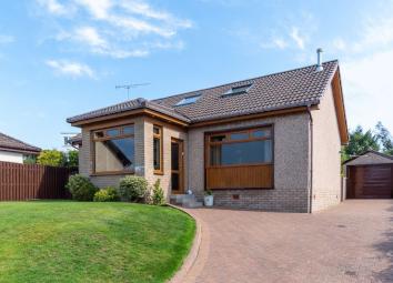 Detached bungalow For Sale in Kilmarnock