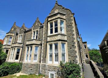 Flat For Sale in Clevedon