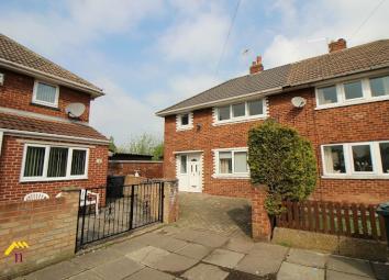 Semi-detached house For Sale in Doncaster