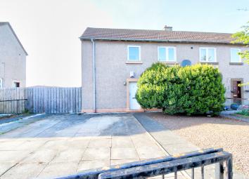 Semi-detached house For Sale in Prestonpans