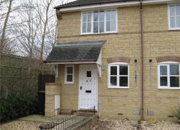 End terrace house To Rent in Yeovil