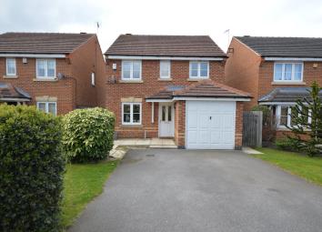 Detached house For Sale in Normanton