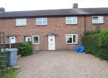 Terraced house For Sale in Newark