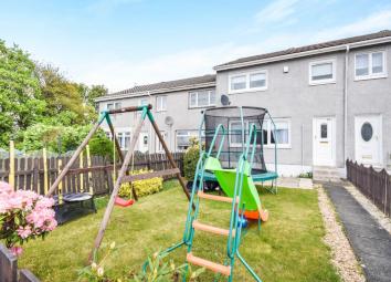 Terraced house For Sale in Larkhall