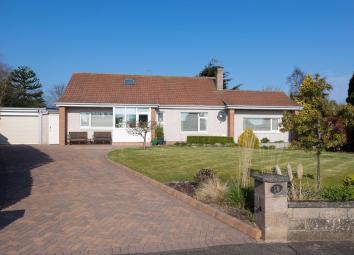 Detached house For Sale in St. Andrews