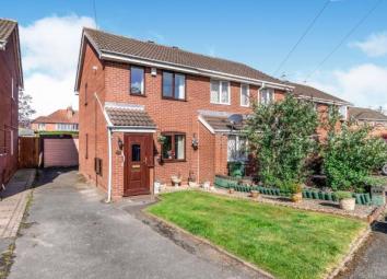 Semi-detached house For Sale in Willenhall