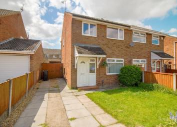 Semi-detached house To Rent in Ellesmere Port