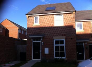 Mews house To Rent in Newcastle-under-Lyme
