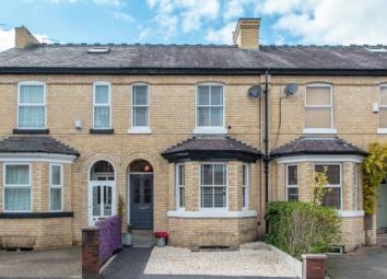 Terraced house For Sale in Altrincham