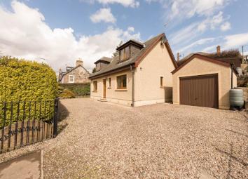 Detached house For Sale in Perth