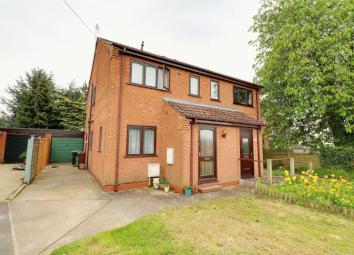 Semi-detached house For Sale in Brigg